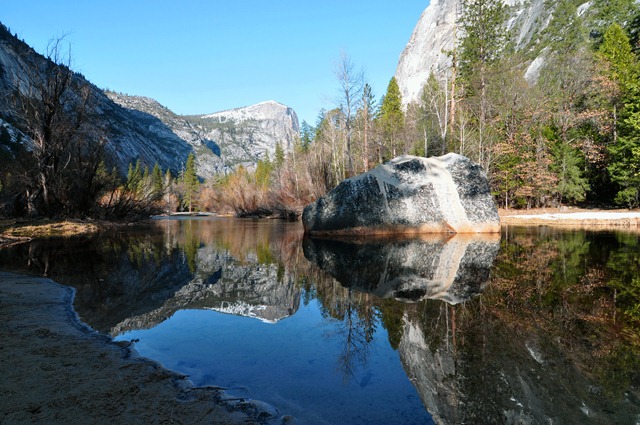 [Yosemite_national_park_mirror_lake_2010u[10].jpg]