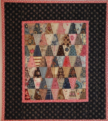 [tum charmed miniature quilt[3].jpg]