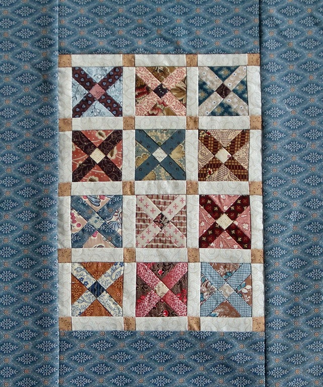 [Civil-War-Crossing-Mini-Quilt-Top3.jpg]