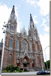 200px-Catedral-La_Plata Argentina