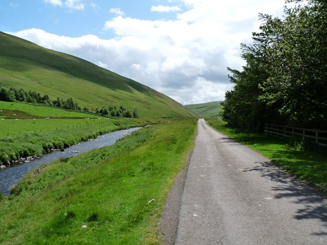 [Rothbury walk 678 039[5].jpg]