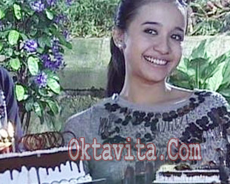 Bella Ultah Bella Ultah