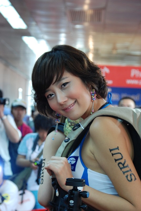 美眉日报 a3769212 s P&E 2009 展会美女模特