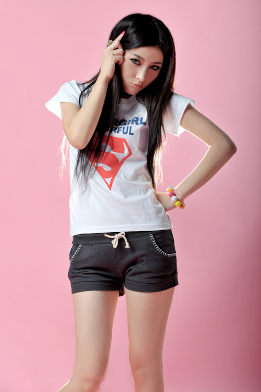 美眉日报 何静~momo 这个夏天 美眉日报 bc1adbc4 6f81 40c4 9ff7 0925045e7dde 何静~momo 这个夏天