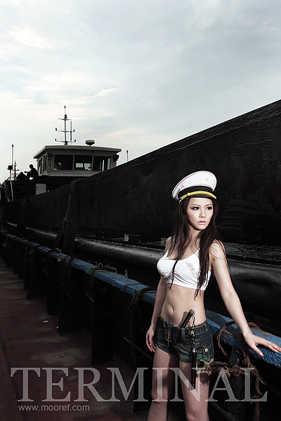 美眉日报 343d538f 47df 4935 806c 5f04b2dbea30 邱璐璠@郭俊摄影作品