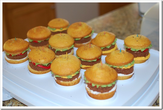 hamburger cupcakes