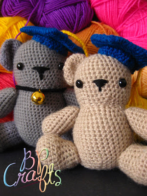 amigurumi graduation bears -cute amigurumi graduation convocation bears in different colours