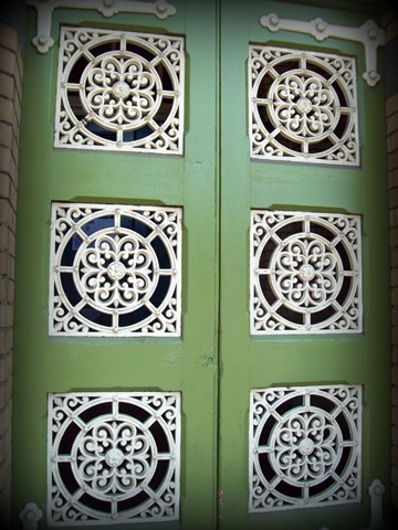 [Doorway in Carlton detail[4].jpg]