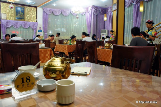 http://lh5.ggpht.com/_Cjqzkw0dnpY/THk673kQvOI/AAAAAAAAGp0/23tTyyMVCAY/DSC02052.JPG
