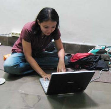 [rieyantidipake3.jpg]