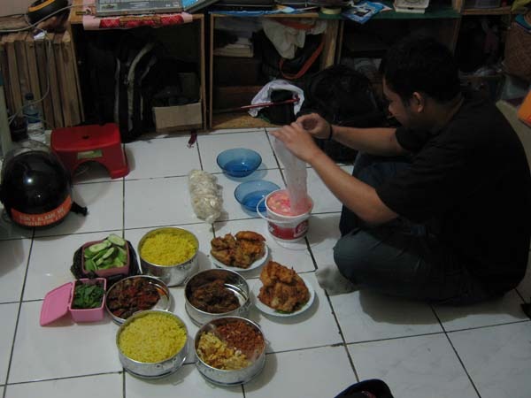 [ultahwikupedia3.jpg]