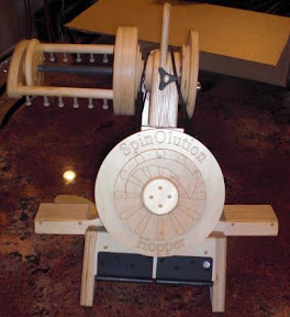 Hopper - flyer in storage position