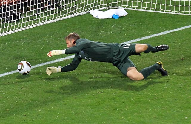 [Robert Green[2].jpg]