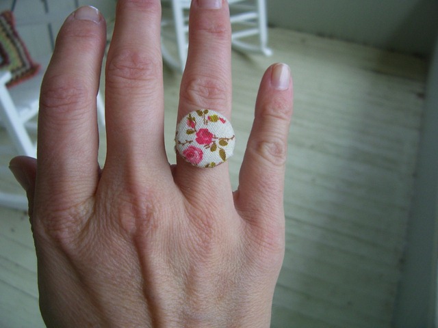 [sewing0153.jpg]