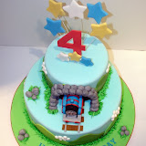 Thomas the Train Cake 045.JPG