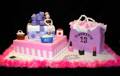 13 in Style Cake 3-13-10 002.jpg