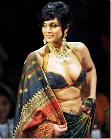 Mandira Bedi in sexy saree01