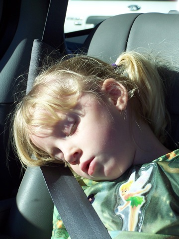 [Fell asleep on the way to pick up Dad[2].jpg]