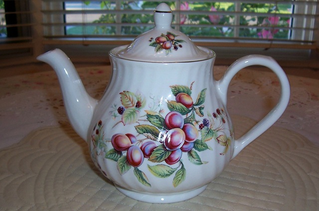 [fruit teapot[3].jpg]