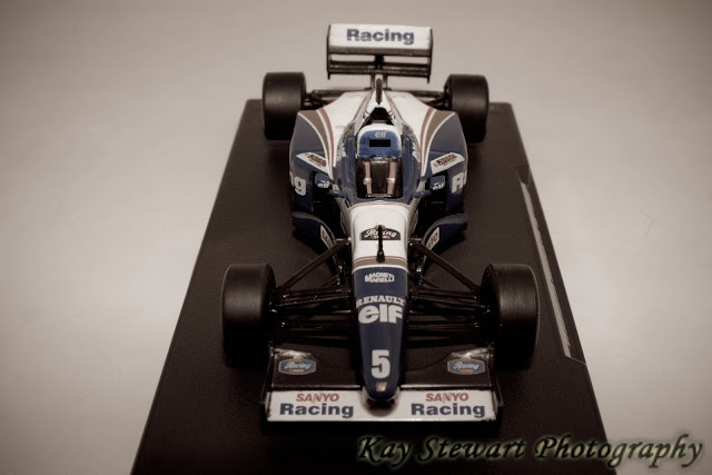 IMAGE: http://lh5.ggpht.com/_DZkpCgoYoRs/Sy-KtbmsLVI/AAAAAAAACv8/T_HWI1wGJ5Y/s640/IMG_3246.jpg