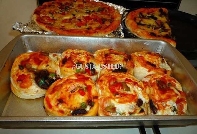 [18 Pizza roles hechos[21].jpg]
