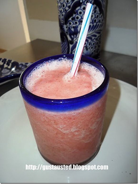 SMOOTHIE_MANGO_FRESA_ (4) SMOOTHIE_MANGO_FRESA_ (4)