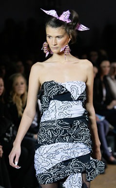 [dorothylamour4.jpg]