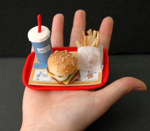 [MiniHappyMeal4.jpg]