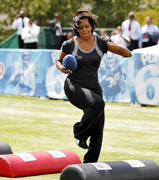[football michelle[5].jpg]