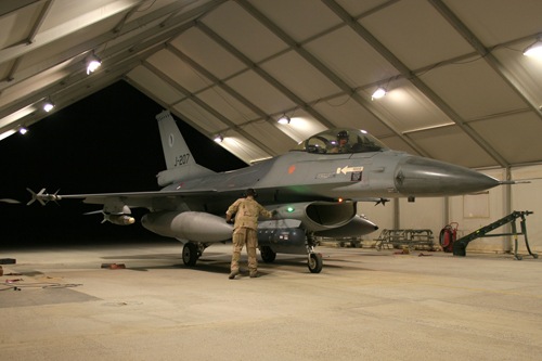[NLD-F-16-ATF-11[7].jpg]