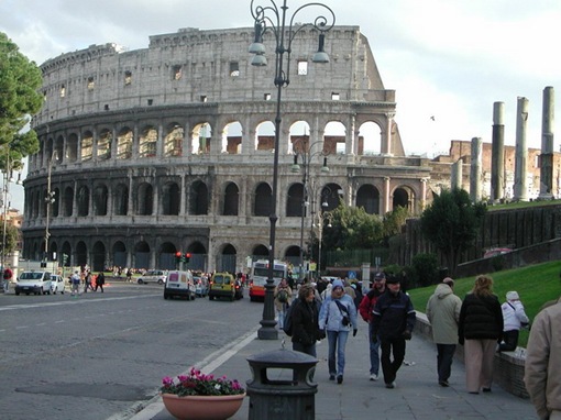 Colosseum-www.wonders-world-004