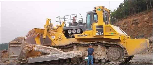 10 models of the world s largest bulldozer megamachine