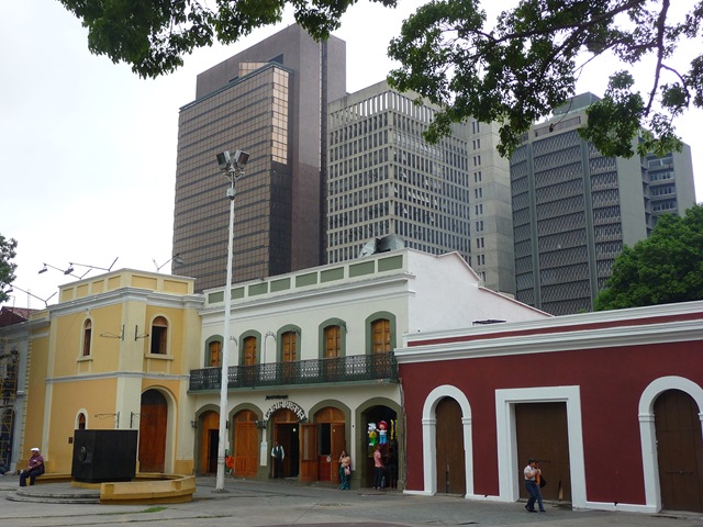 [P10402592.jpg]