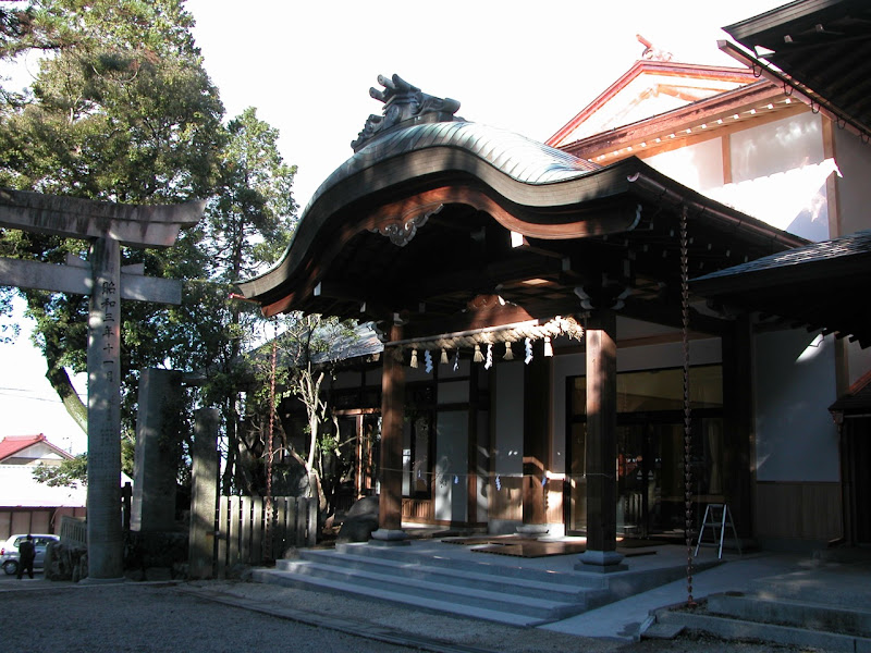 大縣神社　参集殿　玄関まわり