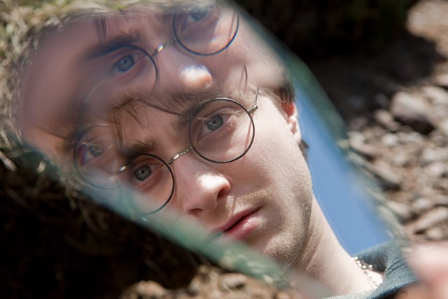[harry_mirror2.jpg]