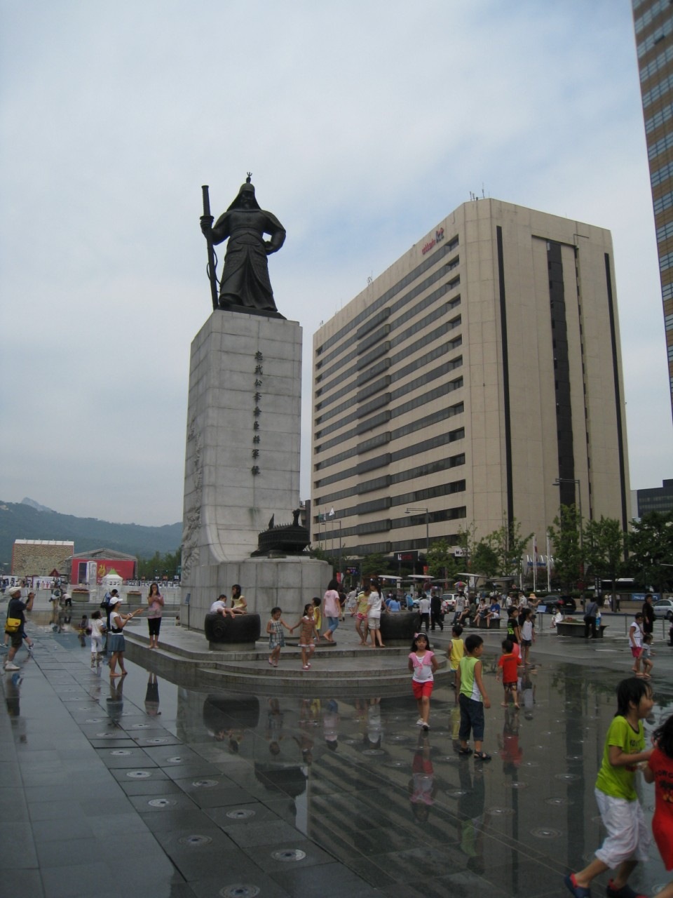 [Gwanghamun1280x768_063.jpg]