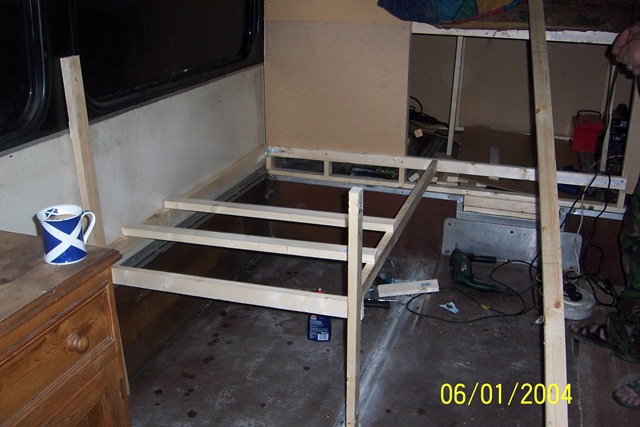 [bedroom 013[2].jpg]