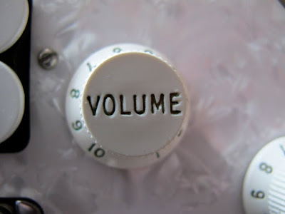 Stratocaster volume knob