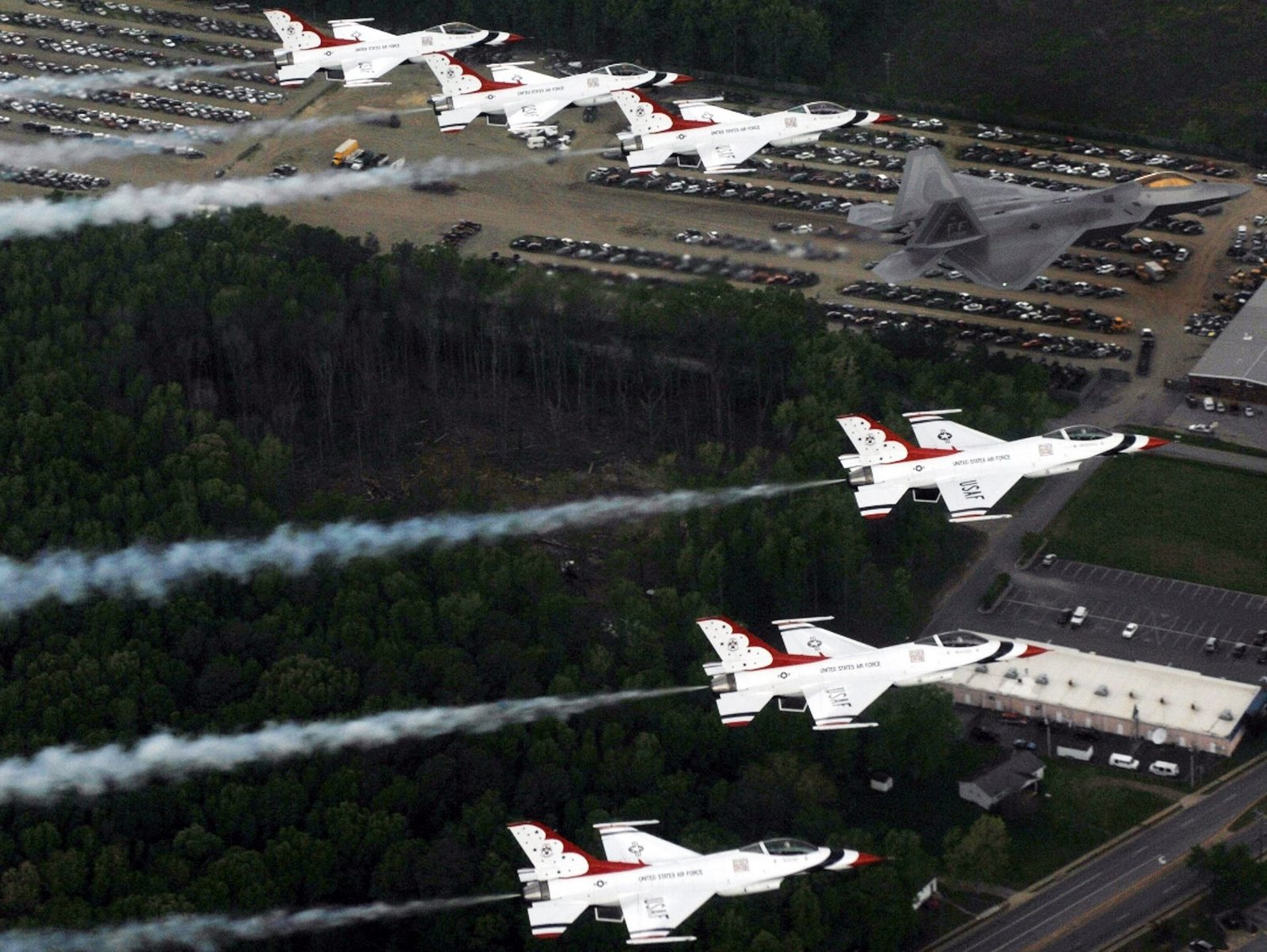 [20090402f16thunderbird15[2].jpg]