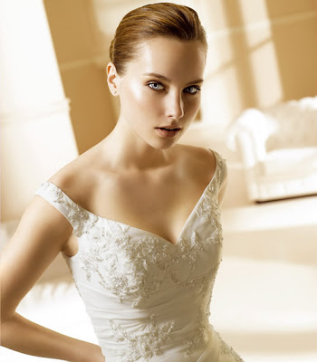 Modelo Megan - Colección Ruffles - La Sposa 2008