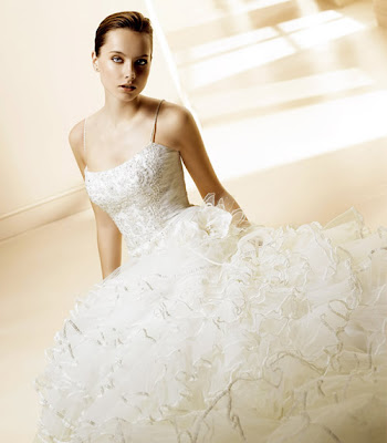Modelo Mimosa - Colección Ruffles - La Sposa 2008