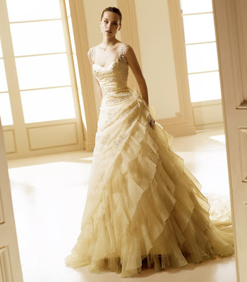 Modelo Molucas - Colección Ruffles - La Sposa 2008