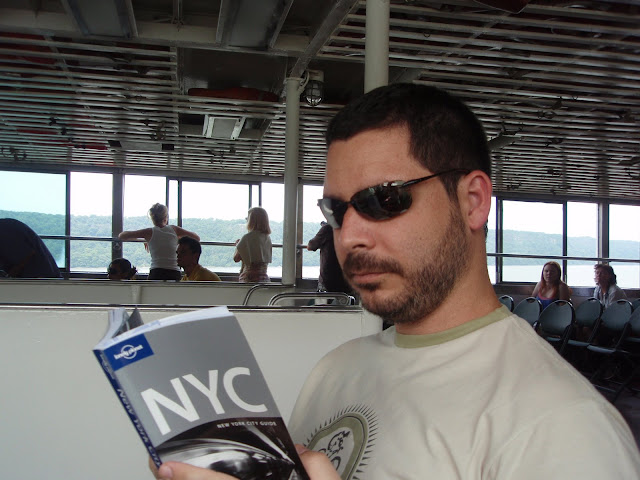 Meu guia de viagem e eu, em NY