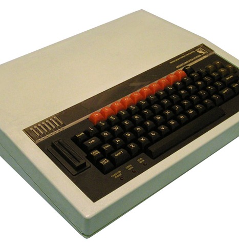 [BBC_Micro_left[6].jpg]