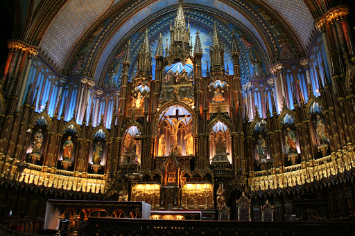 The Basilique Notre-Dame de Montreal - Montreal, QC Canada (Punarjee Wijeratne)