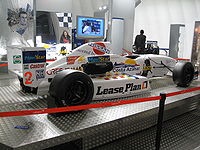 [coche de Fórmula Nissan de Fernando Alonso 1999[3].jpg]