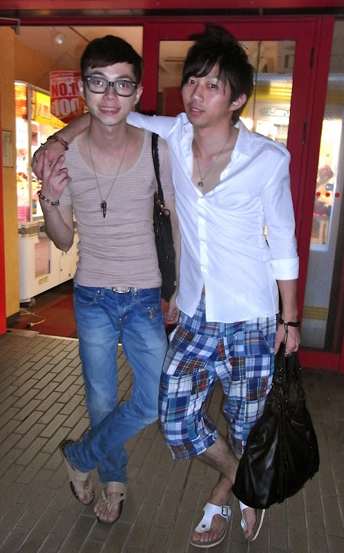 http://lh5.ggpht.com/_EOFarVdN9qU/SmM2nj6TRiI/AAAAAAAAD-w/A5GCxv8wtmQ/s800/RIMG0675.JPG