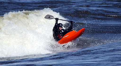 River Kayaking - Photo courtesy of Paddle Manitoba