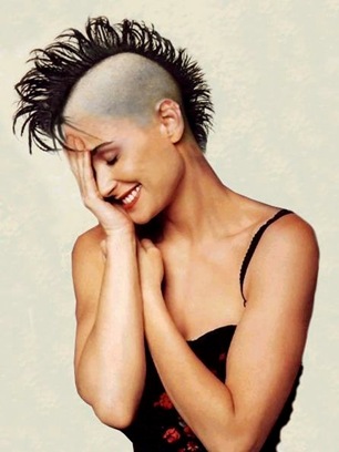 Demi Moore Mohawk Haircut Picture Posted on Ashton Kutcher’s Twitter