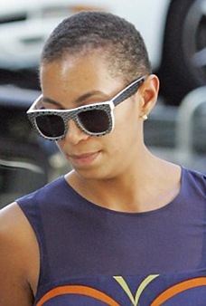 Solange Knowles shaved head Bald Haircut picture